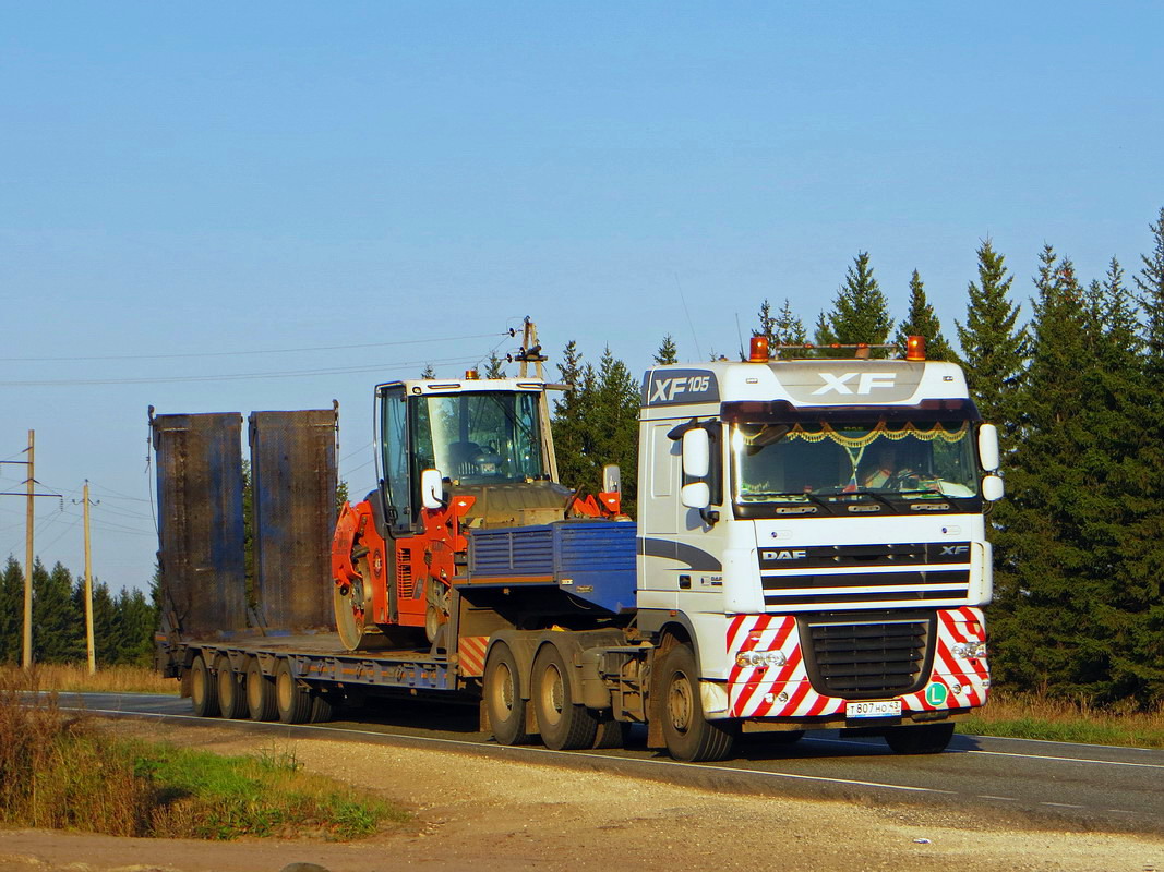 Кировская область, № Т 807 НО 43 — DAF XF105 FTT