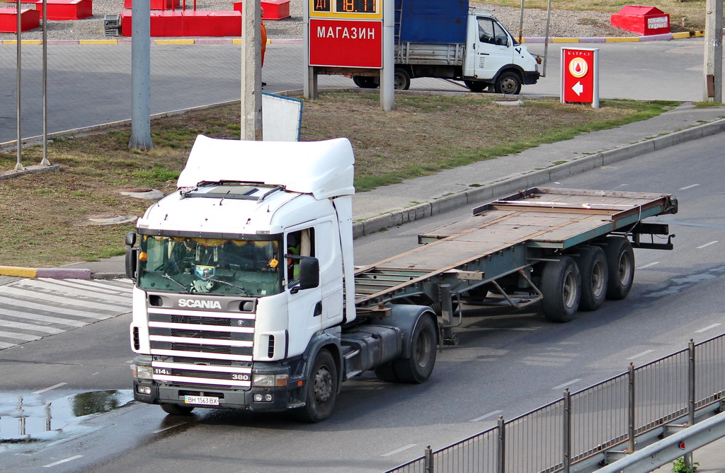 Одесская область, № ВН 1563 ВХ — Scania ('1996) R114L