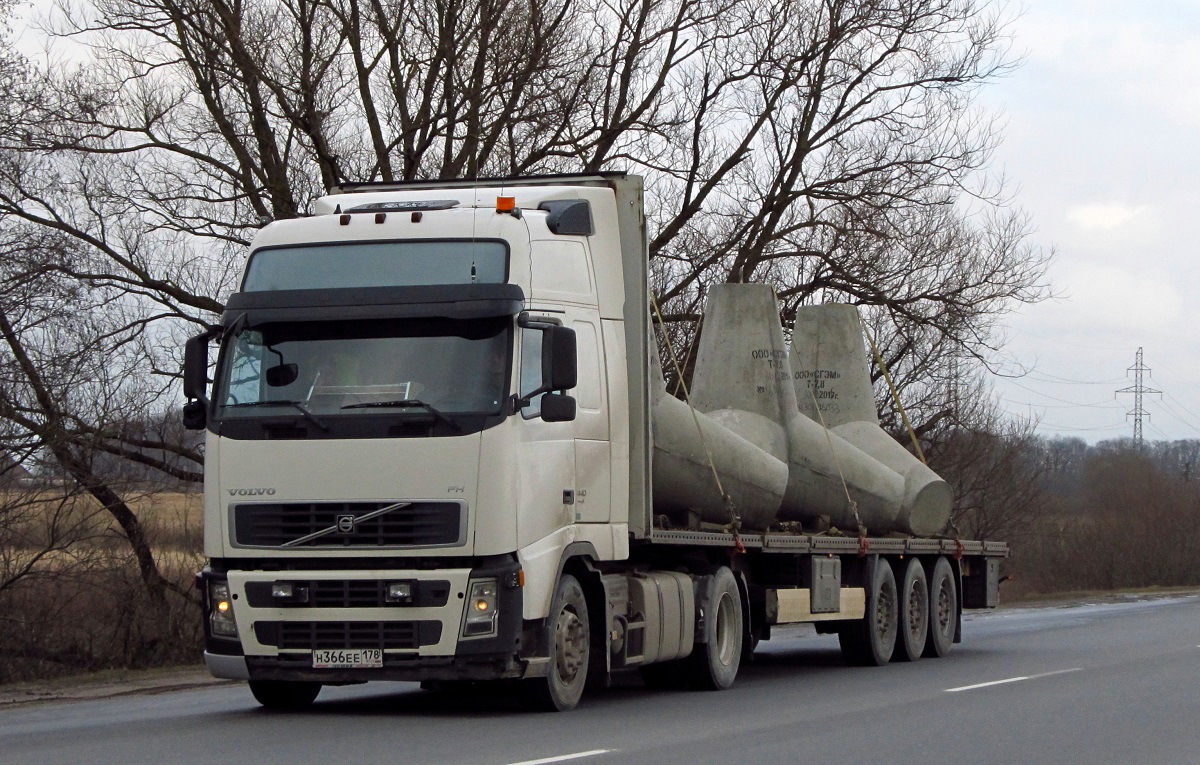 Санкт-Петербург, № Н 366 ЕЕ 178 — Volvo ('2002) FH12.440