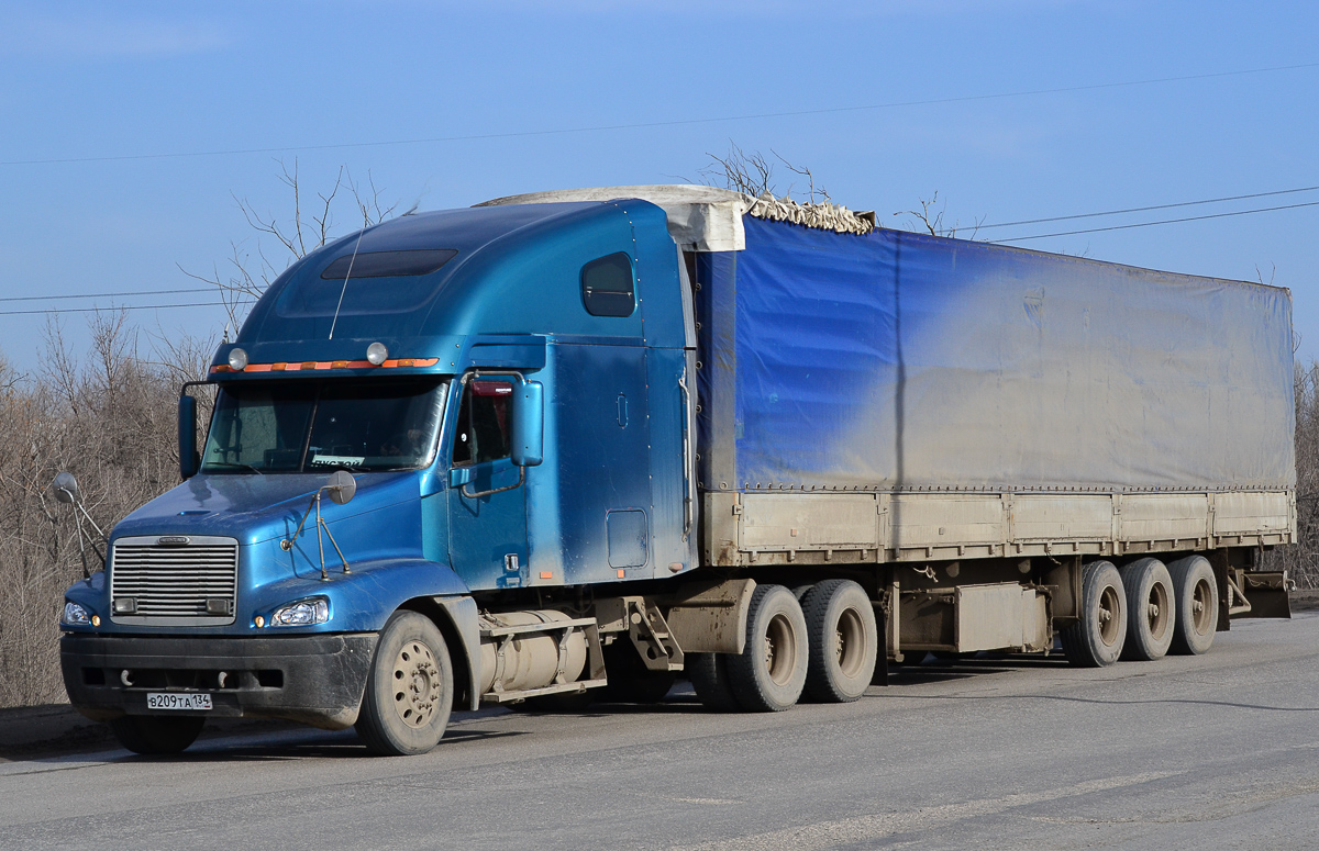 Волгоградская область, № В 209 ТА 134 — Freightliner Century Class