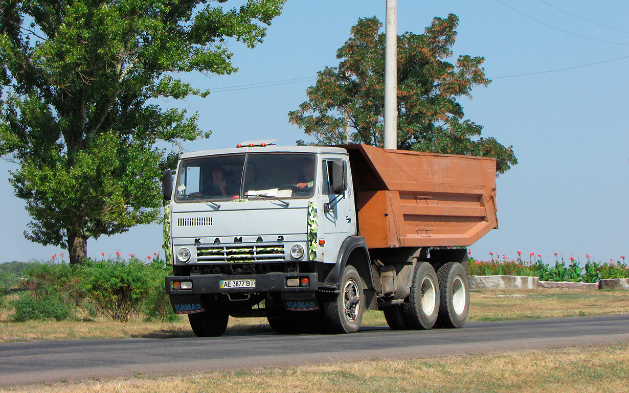 Днепропетровская область, № АЕ 3877 ВI — КамАЗ-55111 [551110]