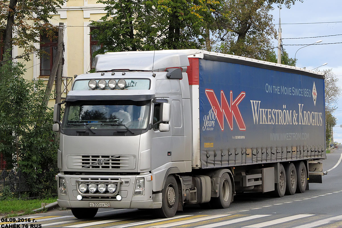 Кировская область, № О 300 ОХ 43 — Volvo ('2002) FH-Series