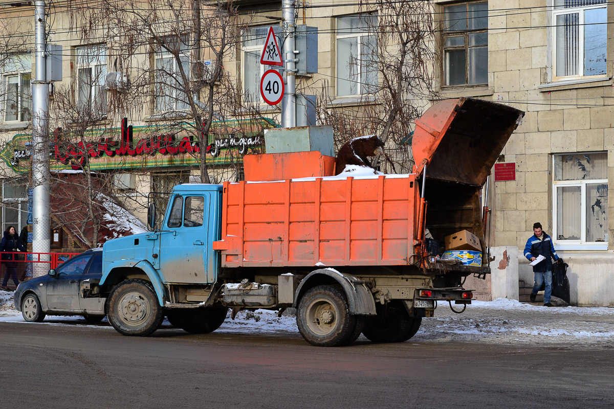 Волгоградская область, № А 741 ЕХ 34 — ЗИЛ-433362