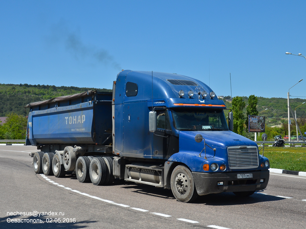 Карачаево-Черкесия, № А 727 СМ 09 — Freightliner Century Class