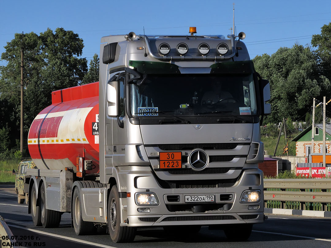 Московская область, № К 322 ОА 190 — Mercedes-Benz Actros ('2009)