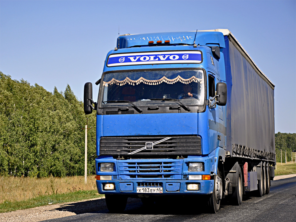 Курганская область, № Х 183 ЕУ 45 — Volvo ('1993) FH12.380