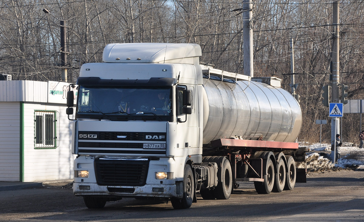 Омская область, № О 877 ХА 55 — DAF 95XF FT