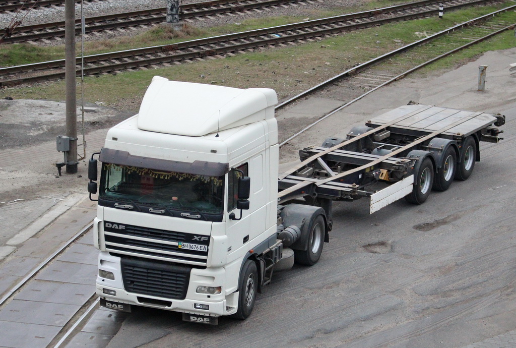 Одесская область, № ВН 0676 ЕА — DAF XF95 FT