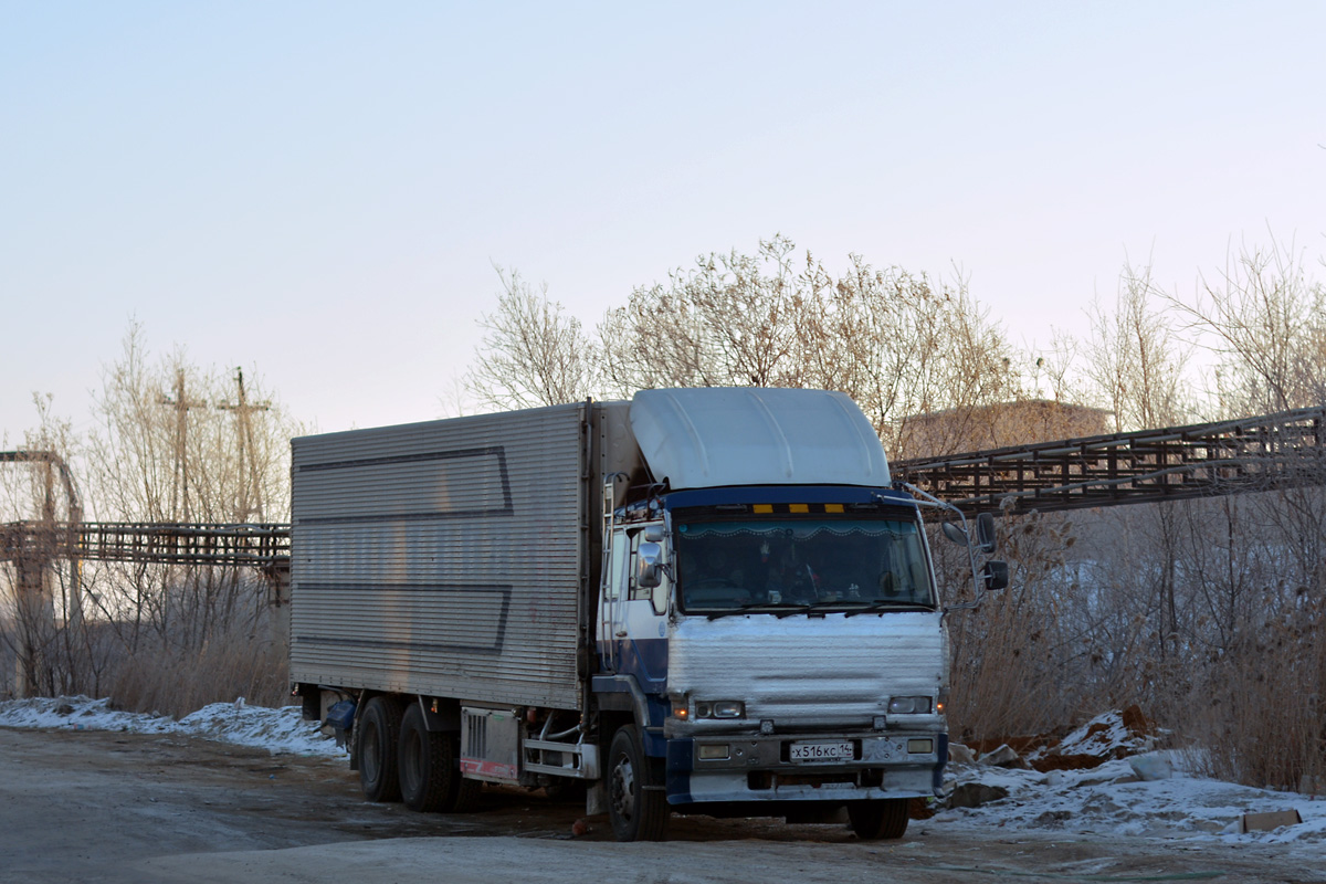 Саха (Якутия), № Х 516 КС 14 — Mitsubishi Fuso The Great