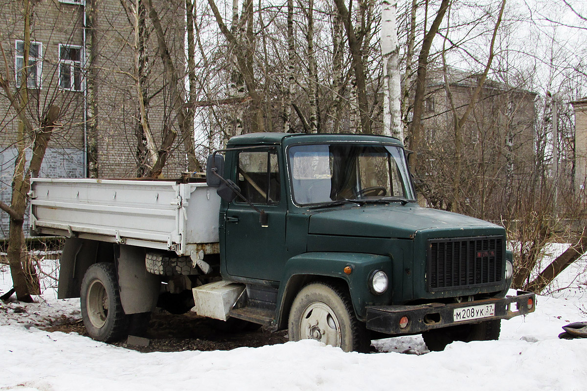 Ивановская область, № М 208 УК 37 — ГАЗ-33072