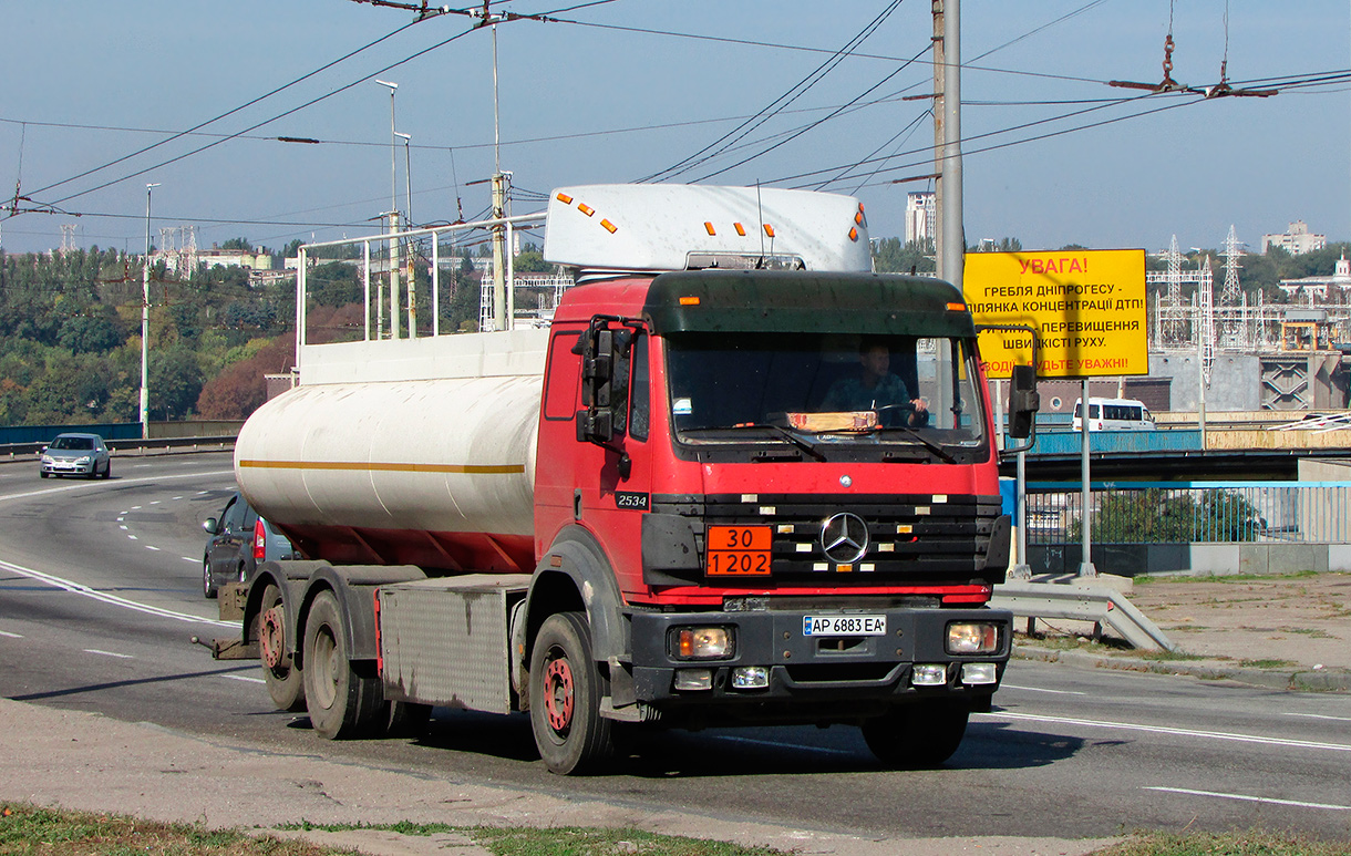 Запорожская область, № АР 6883 ЕА — Mercedes-Benz SK (общ. мод.)