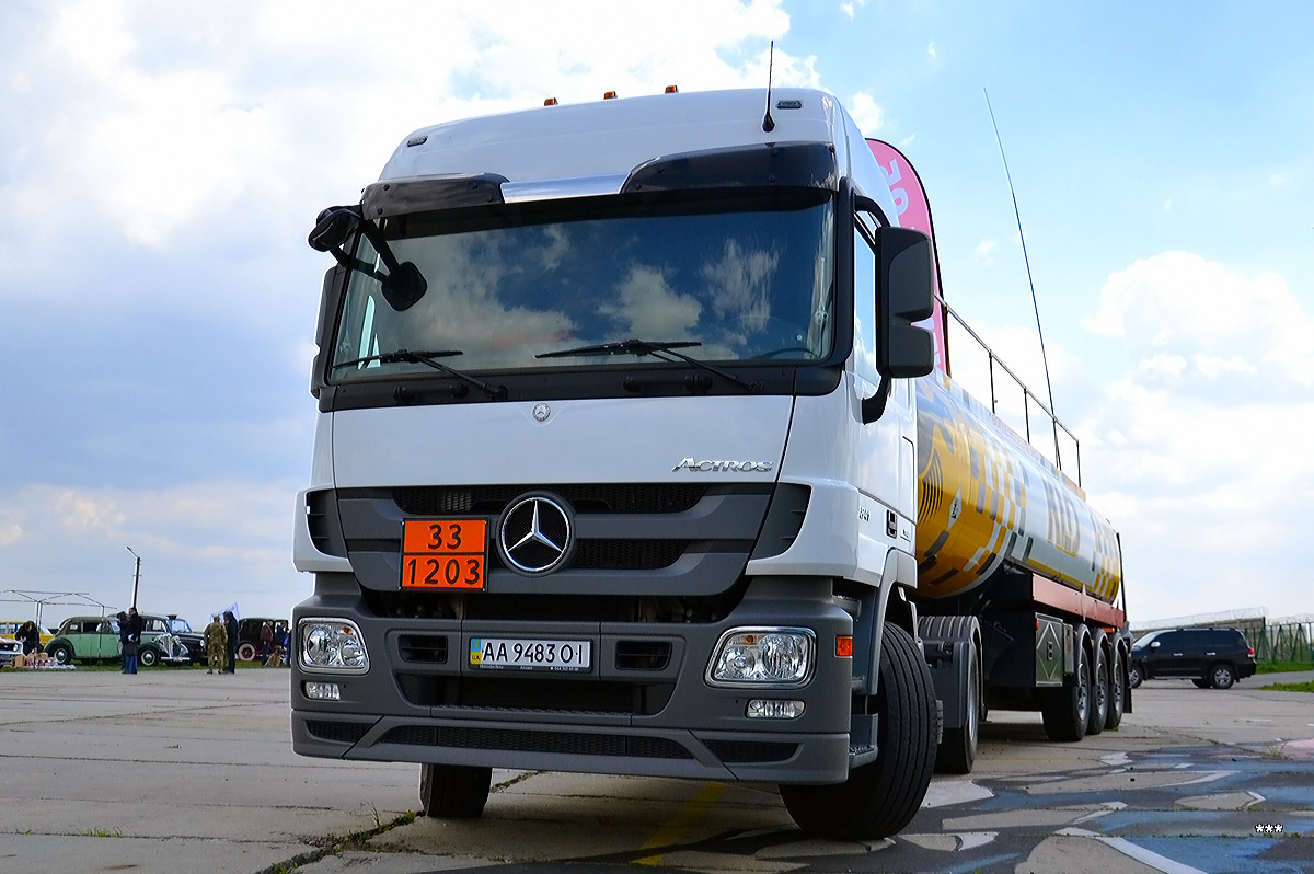 Киев, № АА 9483 ОІ — Mercedes-Benz Actros ('2009) 1841