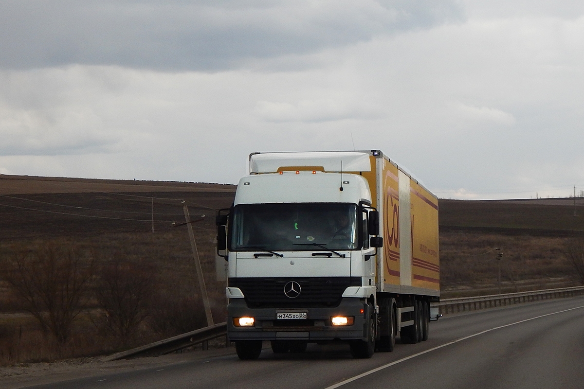 Ставропольский край, № М 345 ХО 26 — Mercedes-Benz Actros ('1997)