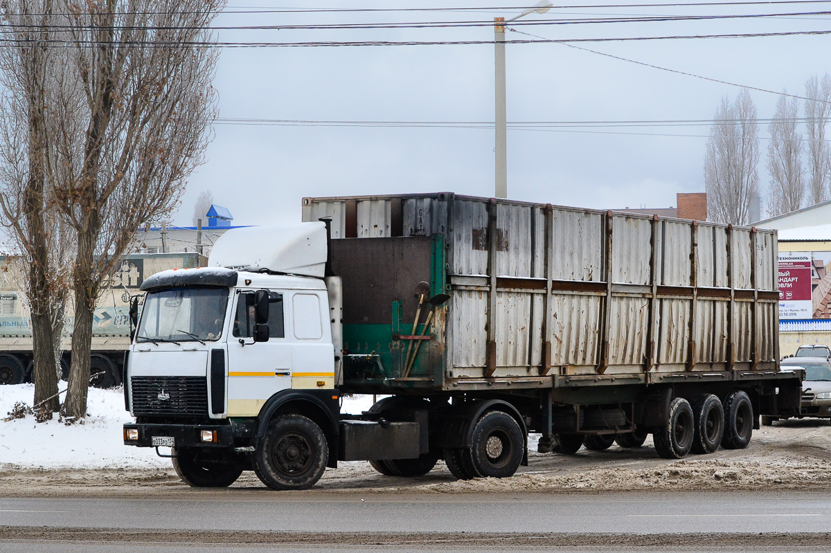 Волгоградская область, № В 033 РО 134 — МАЗ-54323