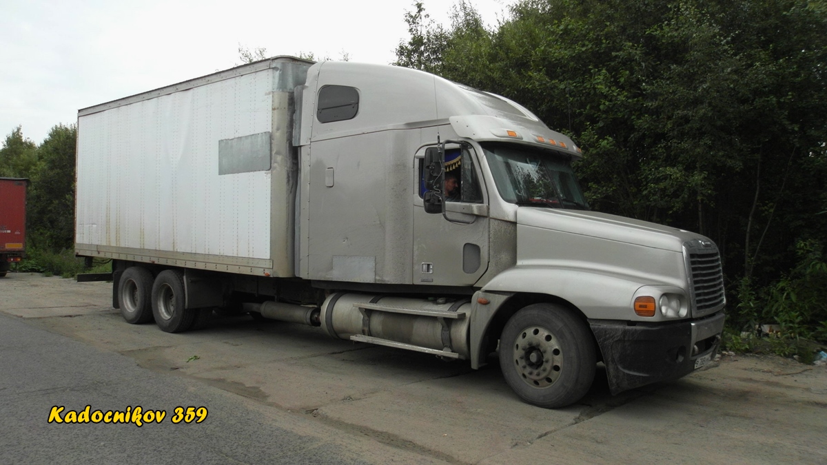 Чувашия, № В 788 УМ 21 — Freightliner Century Class