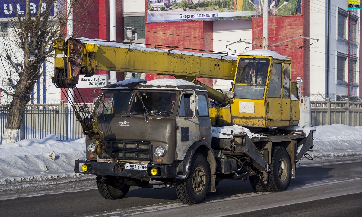 Восточно-Казахстанская область, № F 887 YOM — МАЗ-500 (общая модель)