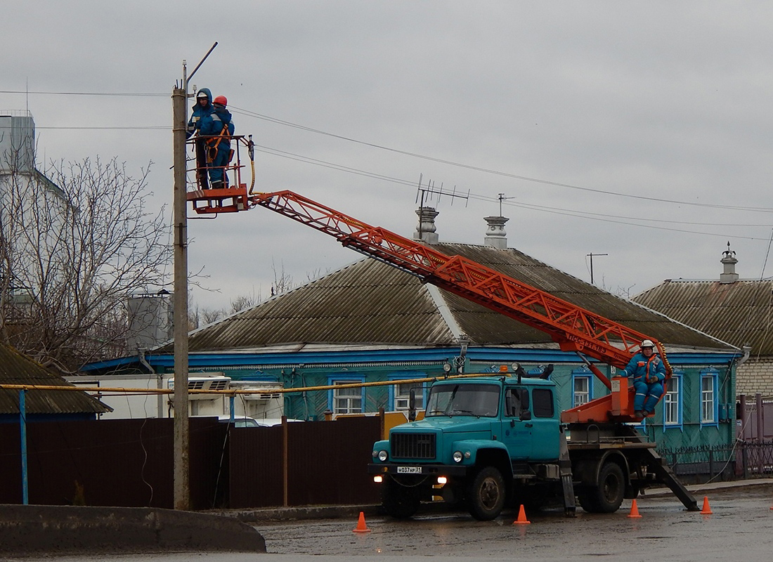 Белгородская область, № Н 037 НР 31 — ГАЗ-33086 «Земляк»