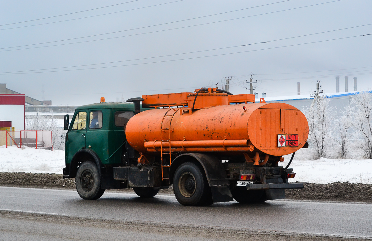 Волгоградская область, № В 488 МА 134 — МАЗ-5334