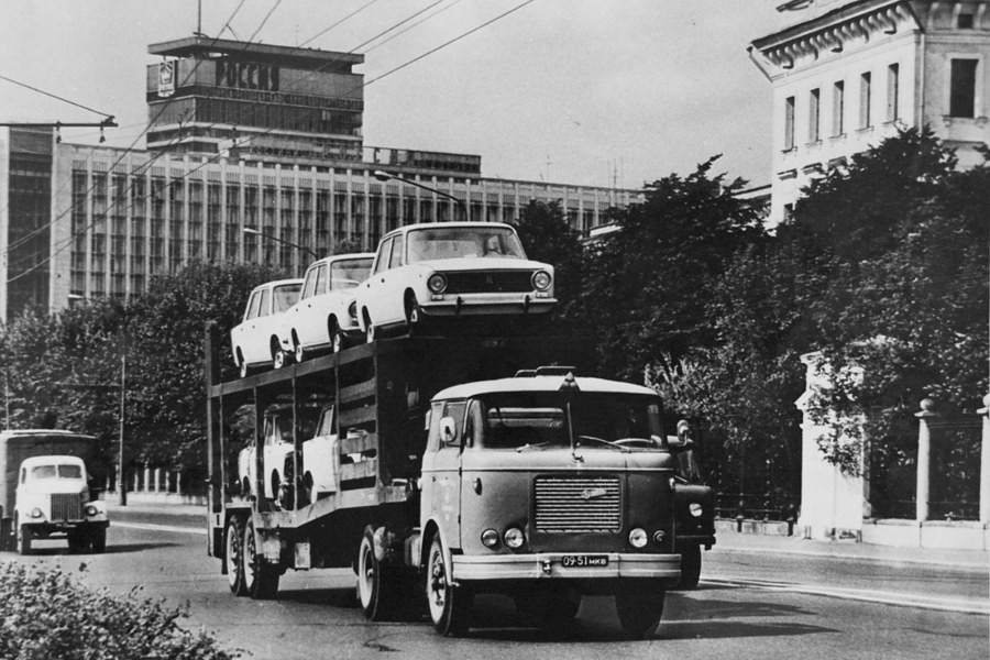 Москва, № 09-51 МКВ — Škoda 706 RTTN