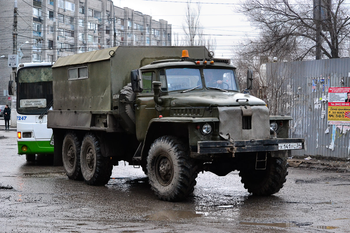 Волгоградская область, № 716 — Урал-375Д