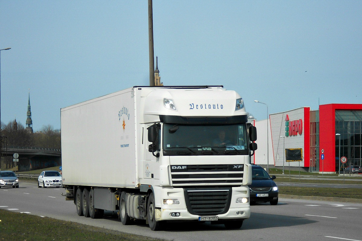 Латвия, № HT-8380 — DAF XF105 FT