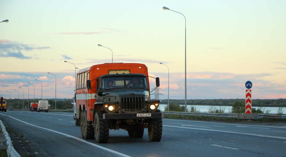 Ханты-Мансийский автоном.округ, № В 502 ХВ 86 — Урал-4320-01