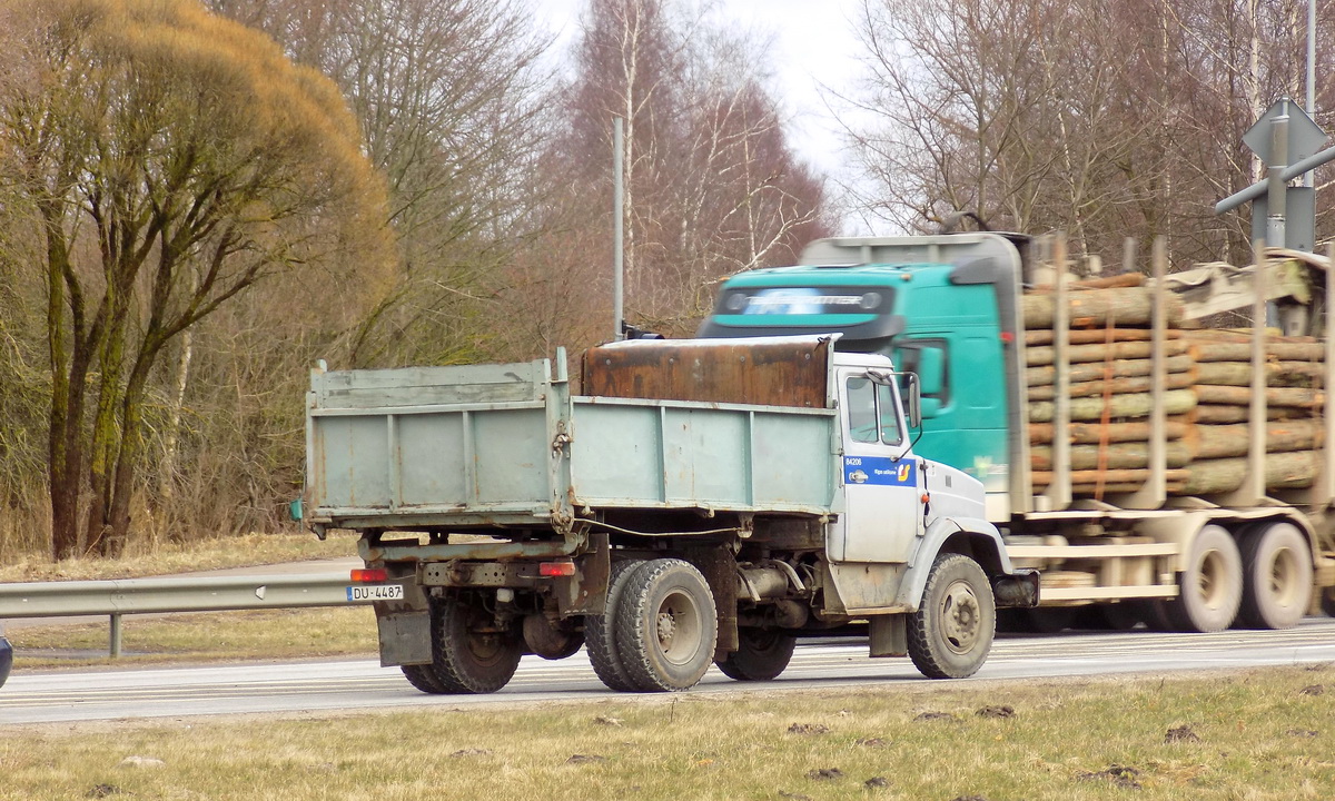 Латвия, № DU-4487 — ЗИЛ-494560