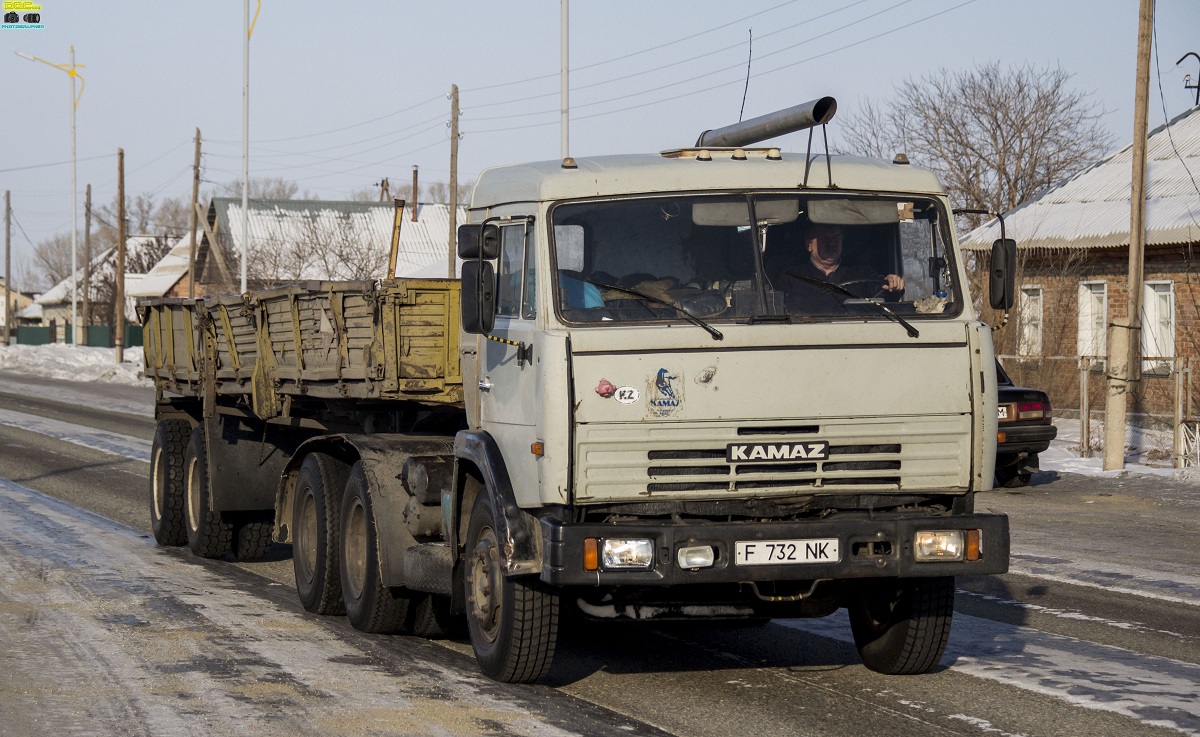 Восточно-Казахстанская область, № F 732 NK — КамАЗ-54115-13 [54115N]