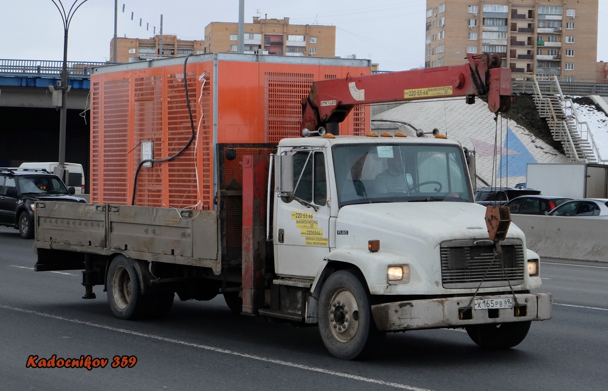 Москва, № Х 165 РВ 69 — Freightliner Business Class FL