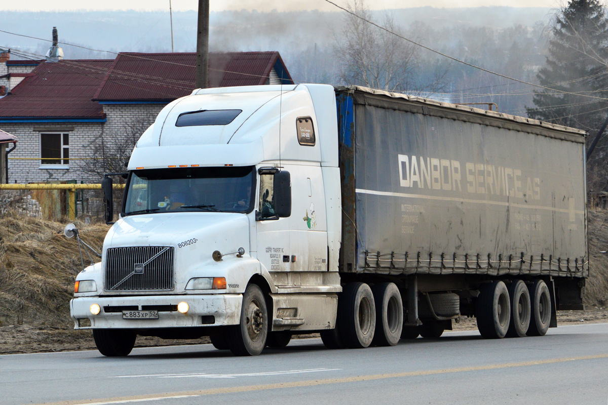 Нижегородская область, № С 883 ХР 52 — Volvo VNL660