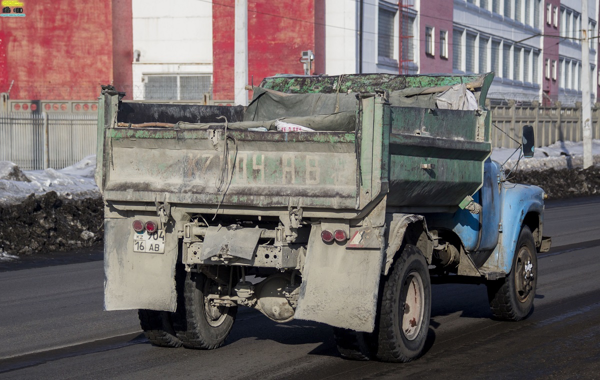 Восточно-Казахстанская область, № 904 AB 16 — ЗИЛ-495810