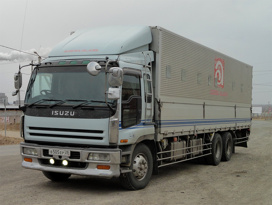 Амурская область, № В 505 ЕР 28 — Isuzu Giga (общая модель)