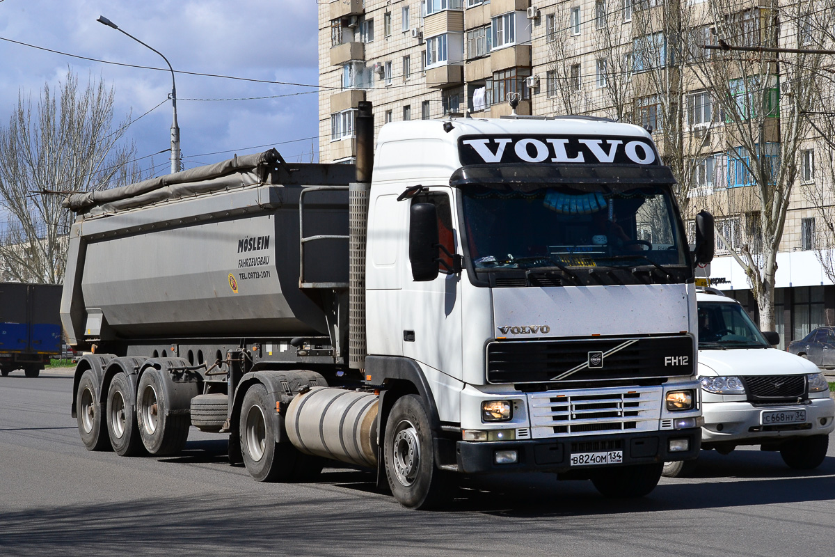 Волгоградская область, № В 824 ОМ 134 — Volvo ('1993) FH12.420