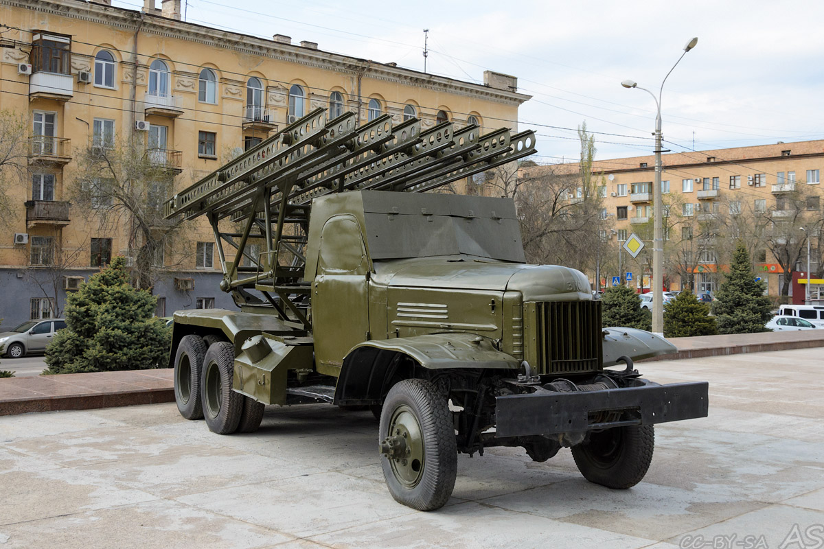 Волгоградская область, № (34) Б/Н 0003 — ЗИС-151; Техника на постаментах, памятники (Волгоградская область)