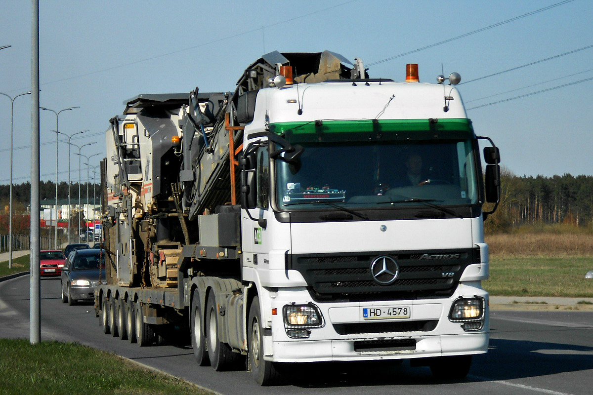 Латвия, № HD-4578 — Mercedes-Benz Actros ('2003) 2855