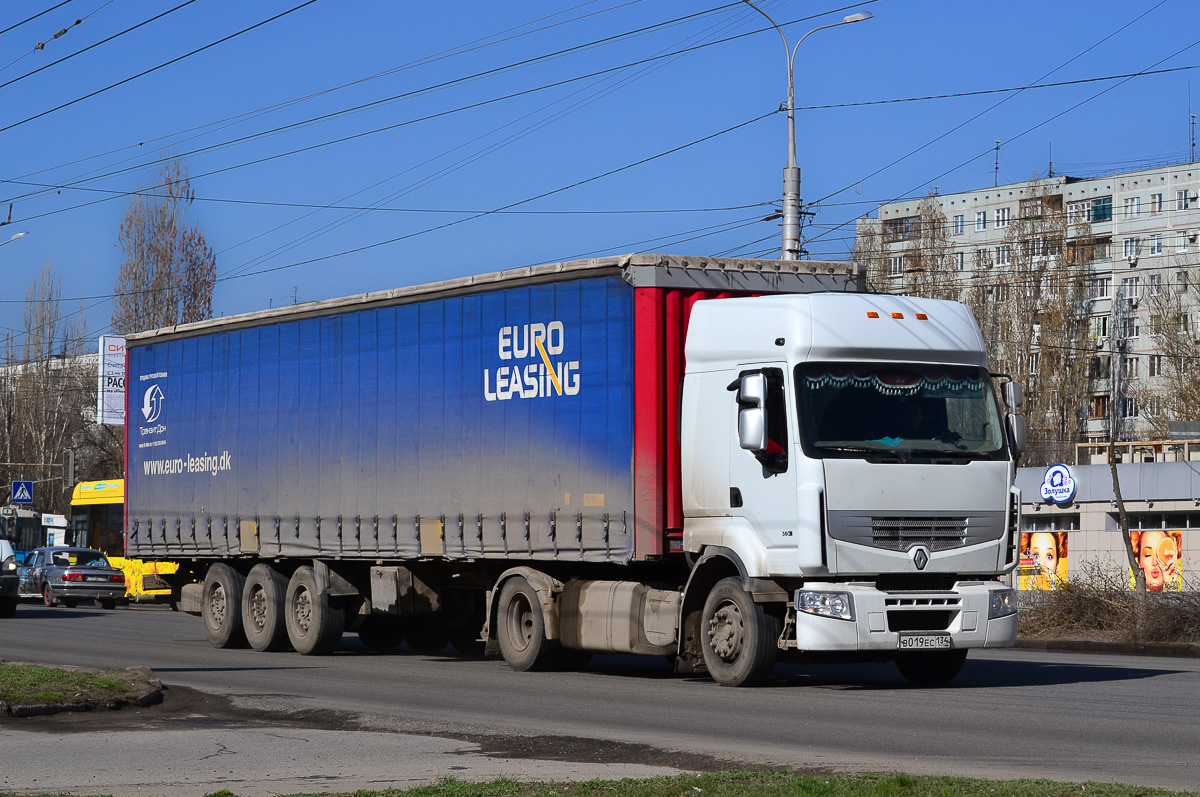 Волгоградская область, № В 019 ЕС 134 — Renault Premium ('2006)