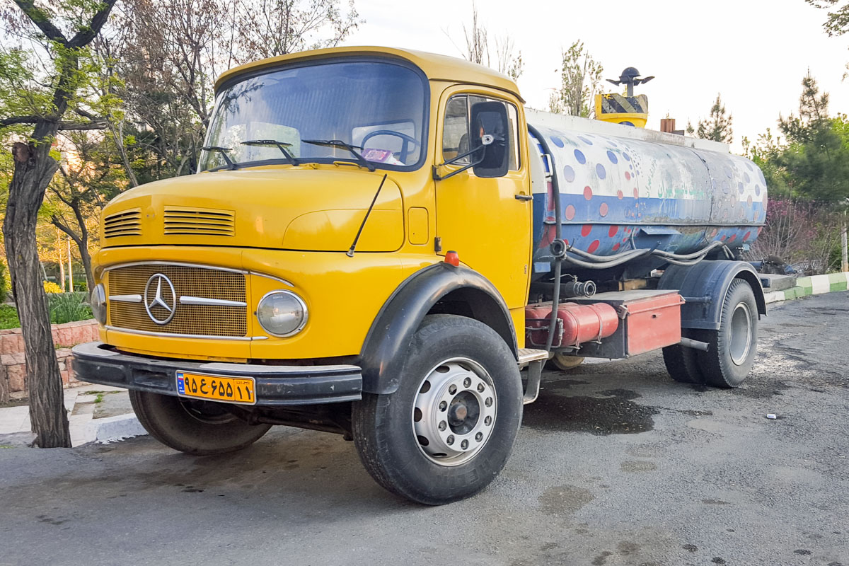 Иран, № 95 E 655 11 — Mercedes-Benz L-Series