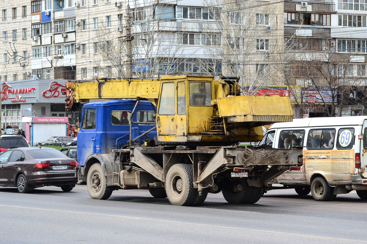 Волгоградская область, № Т 576 ЕК 34 — МАЗ-5337 [533700]