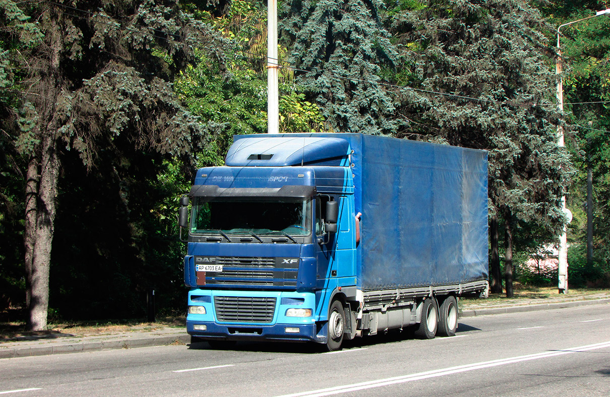 Запорожская область, № АР 6703 ЕА — DAF XF95 FAR