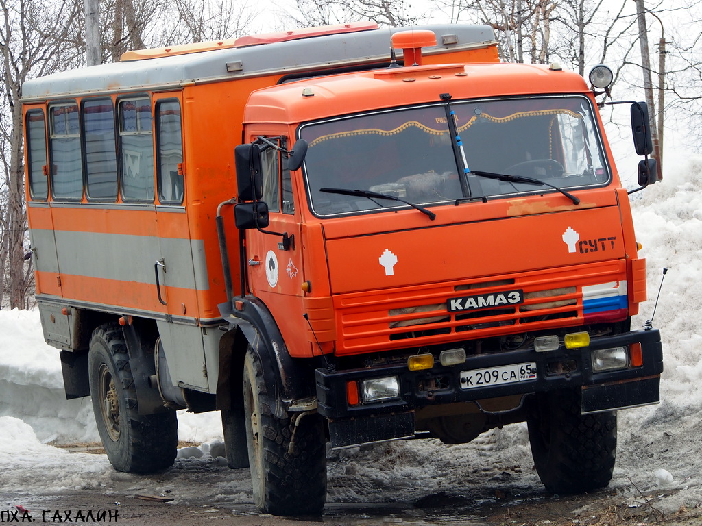 Сахалинская область, № К 209 СА 65 — КамАЗ-4326-02 [43260C]