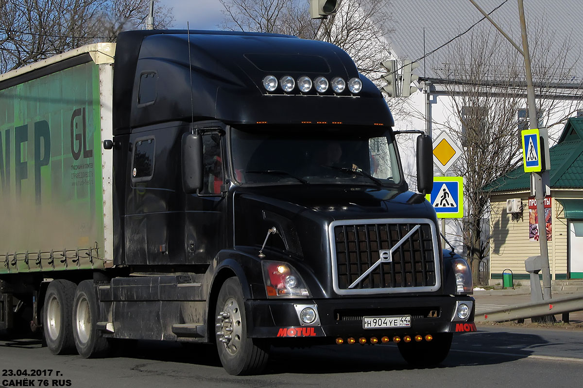 Костромская область, № Н 904 УЕ 44 — Volvo VNL780