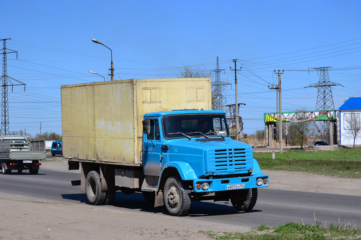 Волгоградская область, № В 807 ЕО 134 — ЗИЛ-433180