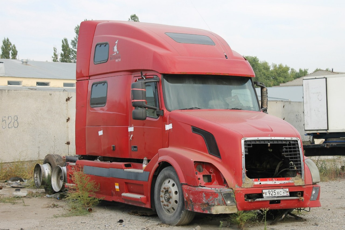 Ставропольский край, № Х 925 ХС 26 — Volvo VNL780