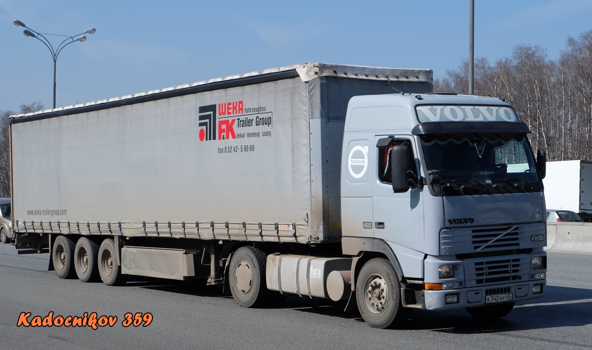 Кировская область, № К 742 НУ 43 — Volvo ('1993) FH12.420