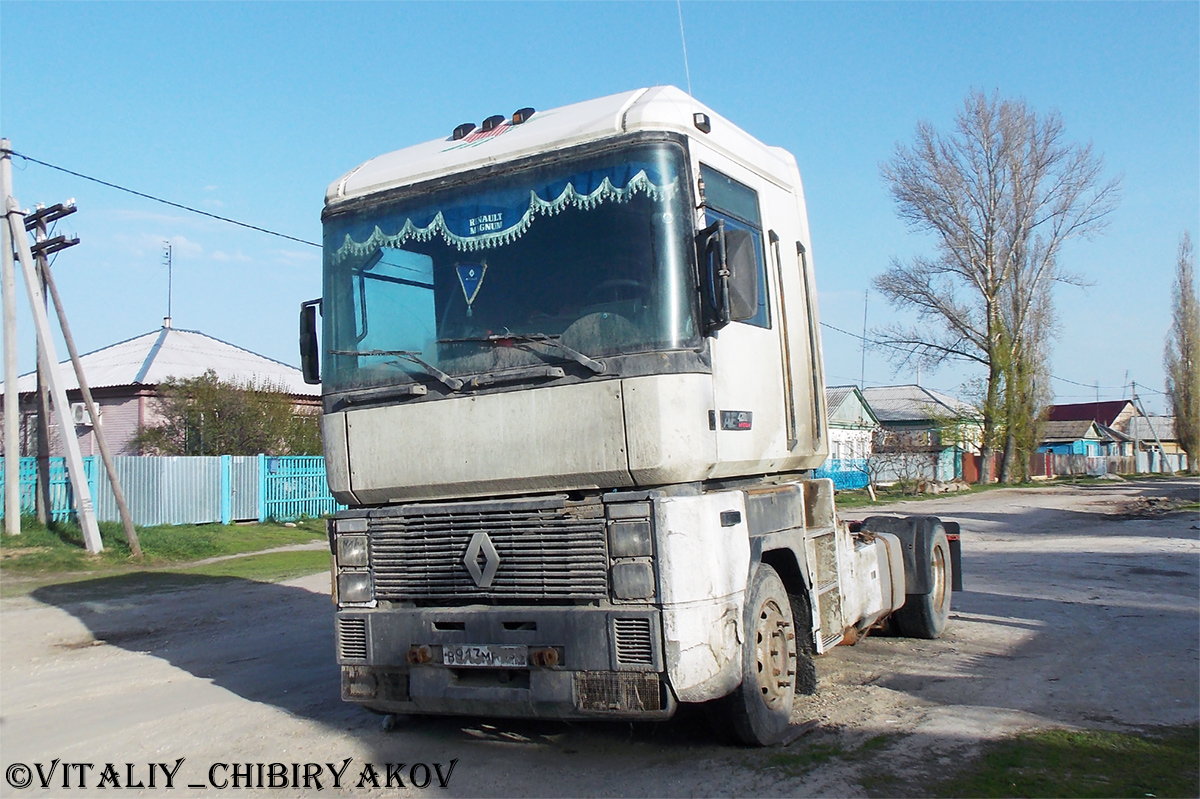 Волгоградская область, № В 913 МР 134 — Renault Magnum AE ('1990)