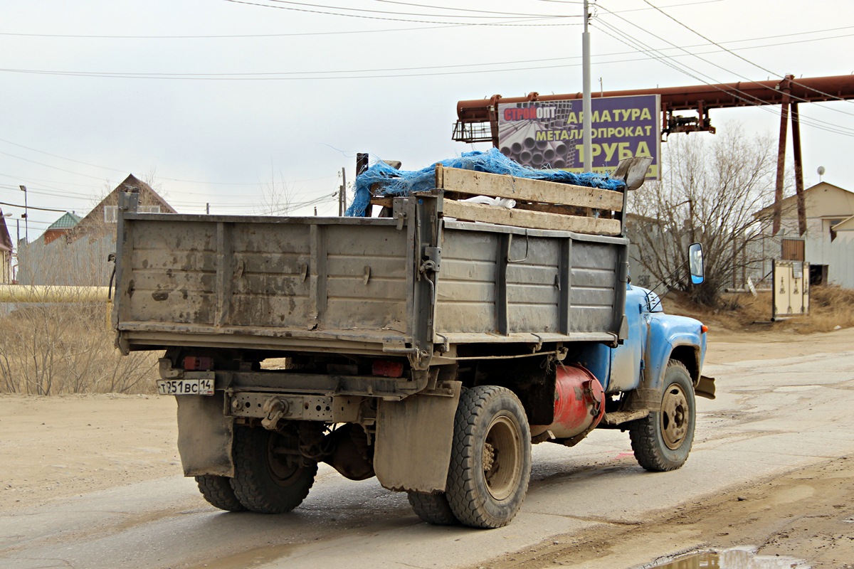 Саха (Якутия), № Т 951 ВС 14 — ЗИЛ-495710