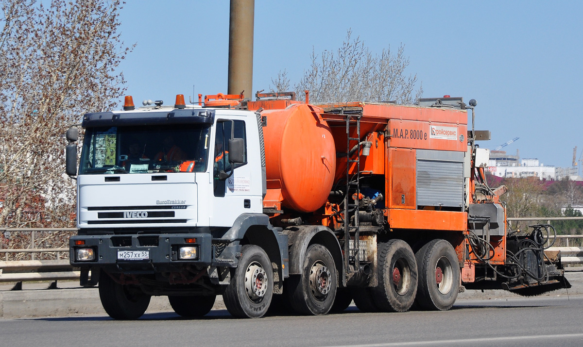 Омская область, № М 257 ХХ 55 — IVECO EuroTrakker