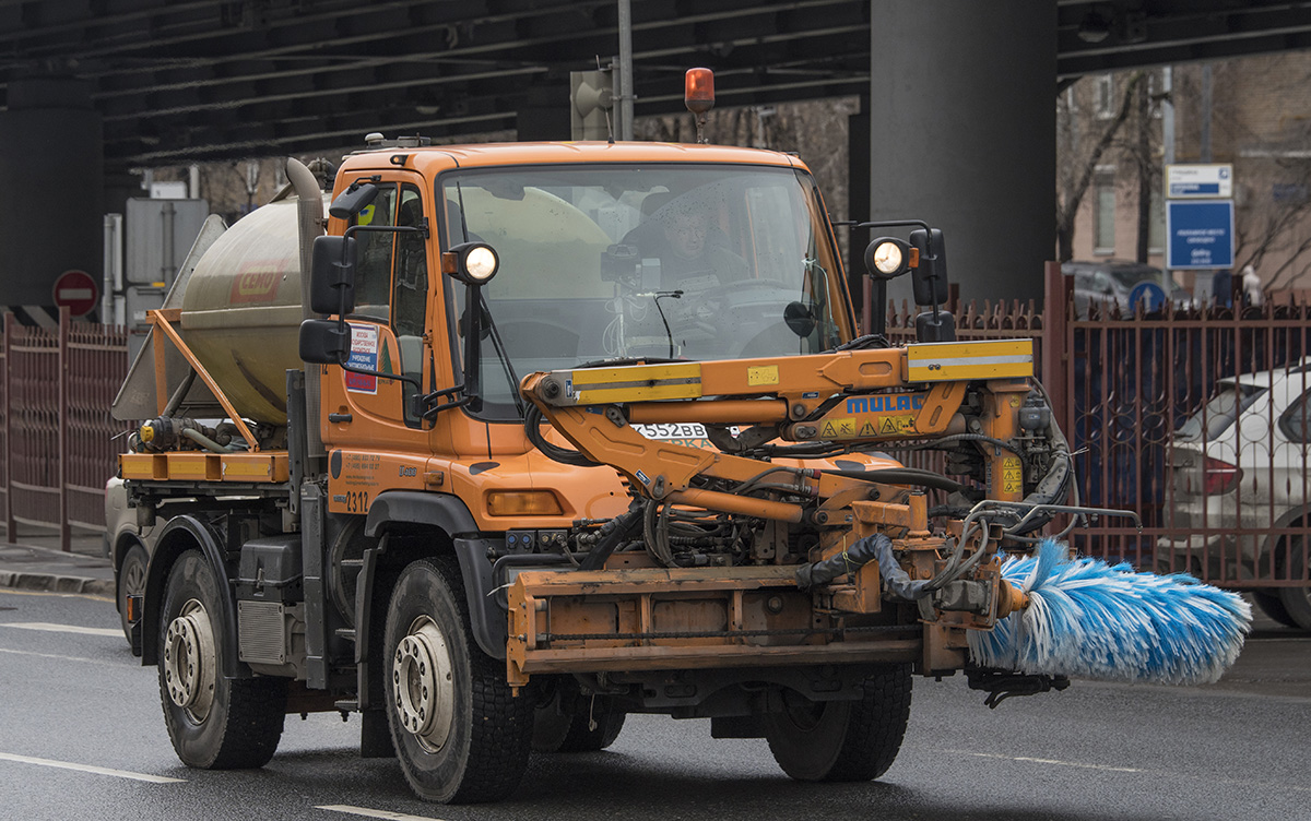 Москва, № К 552 ВВ 777 — Mercedes-Benz Unimog U400