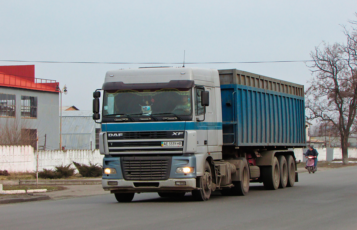 Днепропетровская область, № АЕ 3339 НВ — DAF XF95 FT