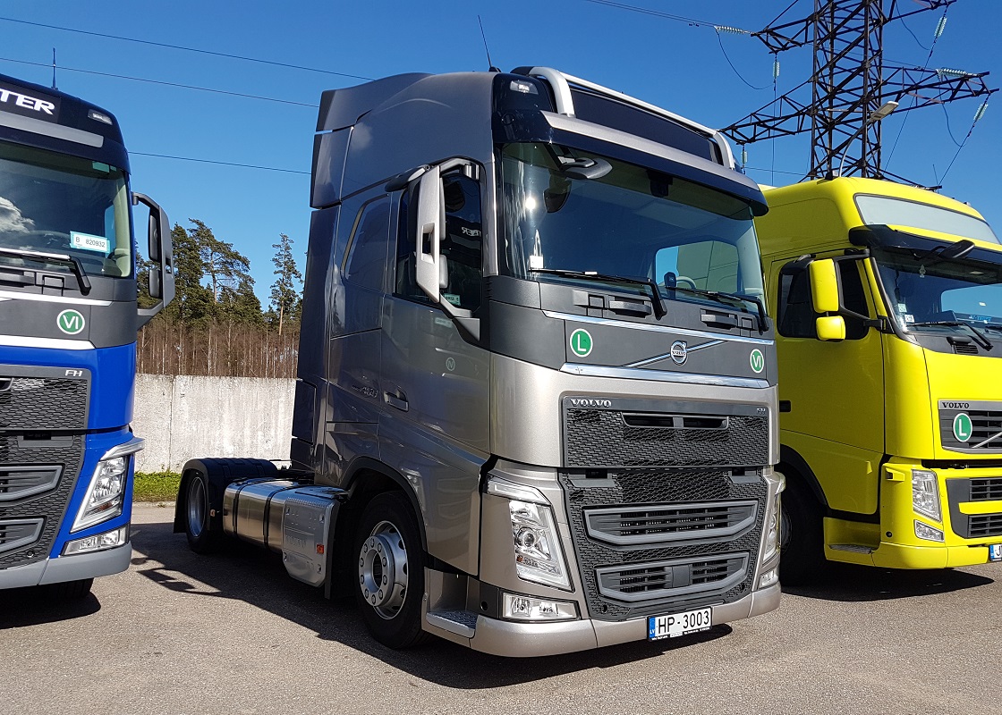 Латвия, № HP-3003 — Volvo ('2012) FH.460